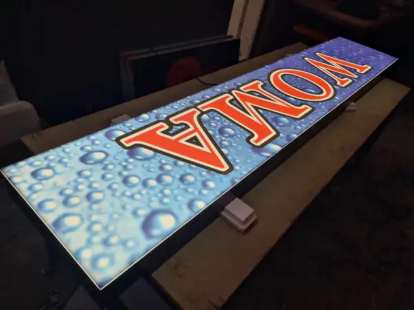 Jednostrana light box reklama